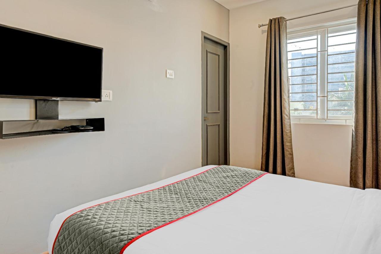 Oyo Townhouse 74871 Thoraipakkam Hotel เชนไน ภายนอก รูปภาพ